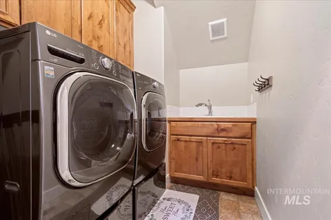 $654,900 | 6091 East Path Drive, Nampa, ID 83687