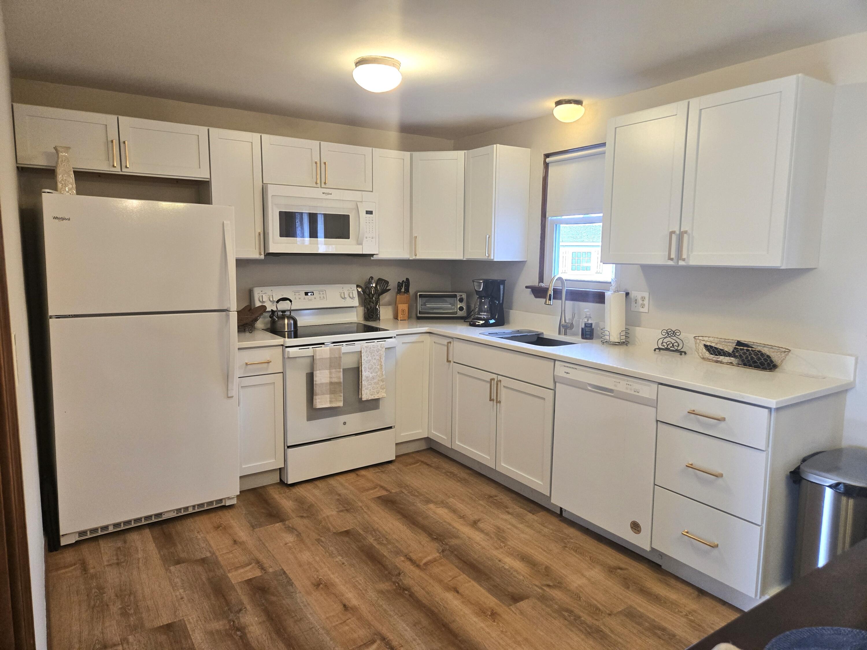 68 Beldan Lane Centerville, MA 02632 - Photo 6 of 32 20250126_132837