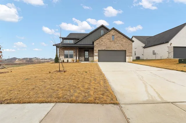 $474,900 | 10305 Livestock Avenue, Venus, TX 76084