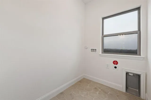 $474,900 | 10305 Livestock Avenue, Venus, TX 76084