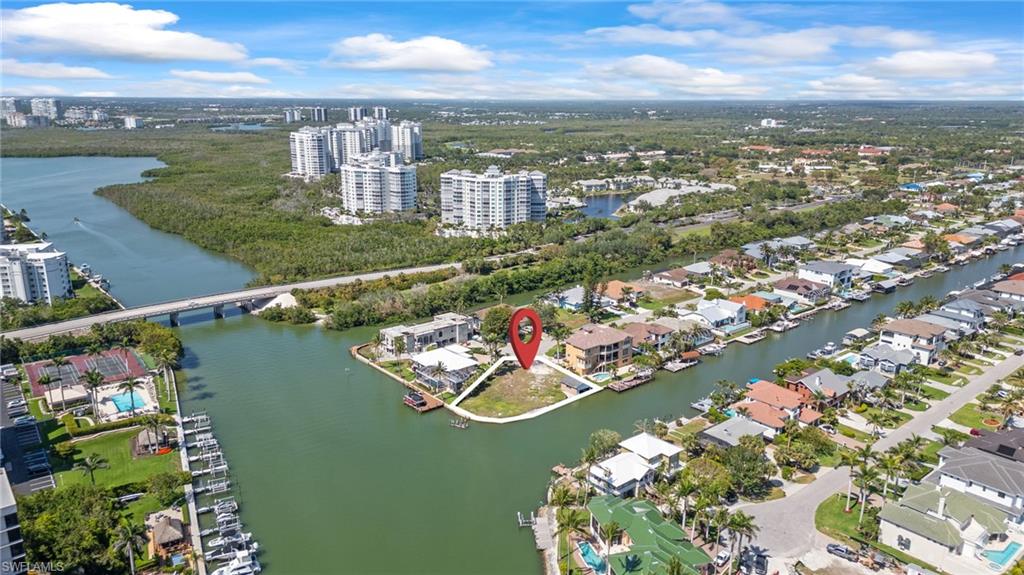 140 Flamingo Avenue Naples, FL 34108 - Photo 21 of 31 a view of a city with ocean