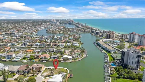 $4,500,000 | 140 Flamingo Avenue, Naples, FL 34108