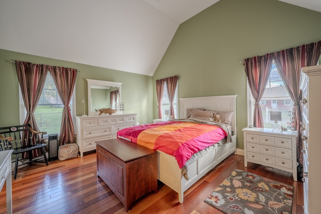 91 Francis Street Worcester, MA 01606 - Photo 15 of 42