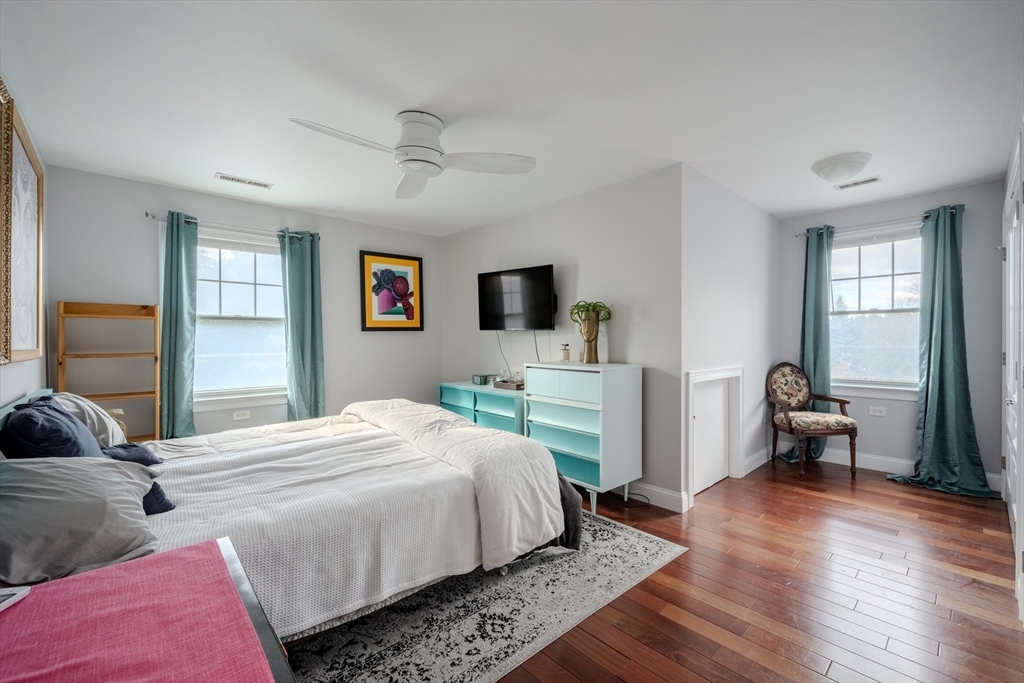 91 Francis Street Worcester, MA 01606 - Photo 18 of 42