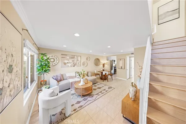 $829,000 | 54 Kazan Street, Unit 27, Irvine, CA 92604