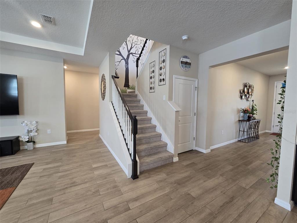 10912 Honor Road Tampa, FL 33625 - Photo 18 of 62