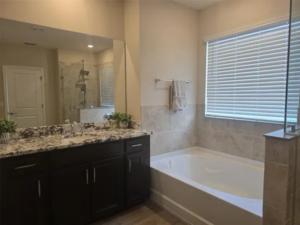 $4,795 | 10912 Honor Road, Tampa, FL 33625