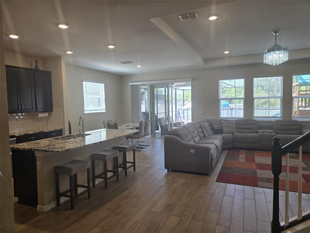 10912 Honor Road Tampa, FL 33625 - Photo 9 of 62