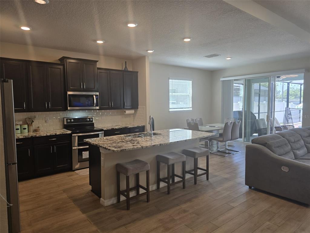 10912 Honor Road Tampa, FL 33625 - Photo 10 of 62