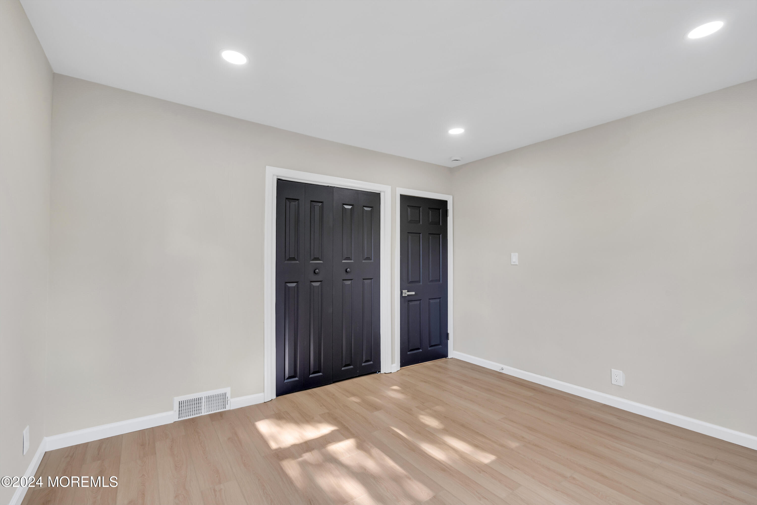 2053 Bustleton Road Burlington, NJ 08016 - Photo 32 of 55 a view of an empty room