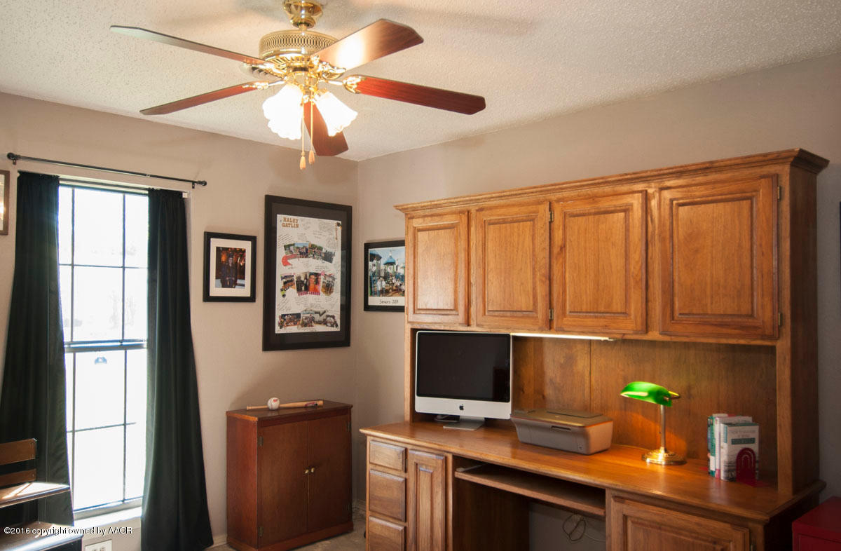 6508 Drexel Road Amarillo, TX 79109 - Photo 18 of 32 BEDROOM 2