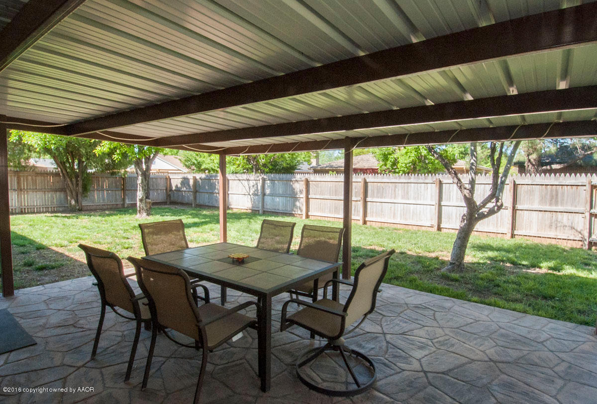 6508 Drexel Road Amarillo, TX 79109 - Photo 28 of 32 PATIO VIEW 4