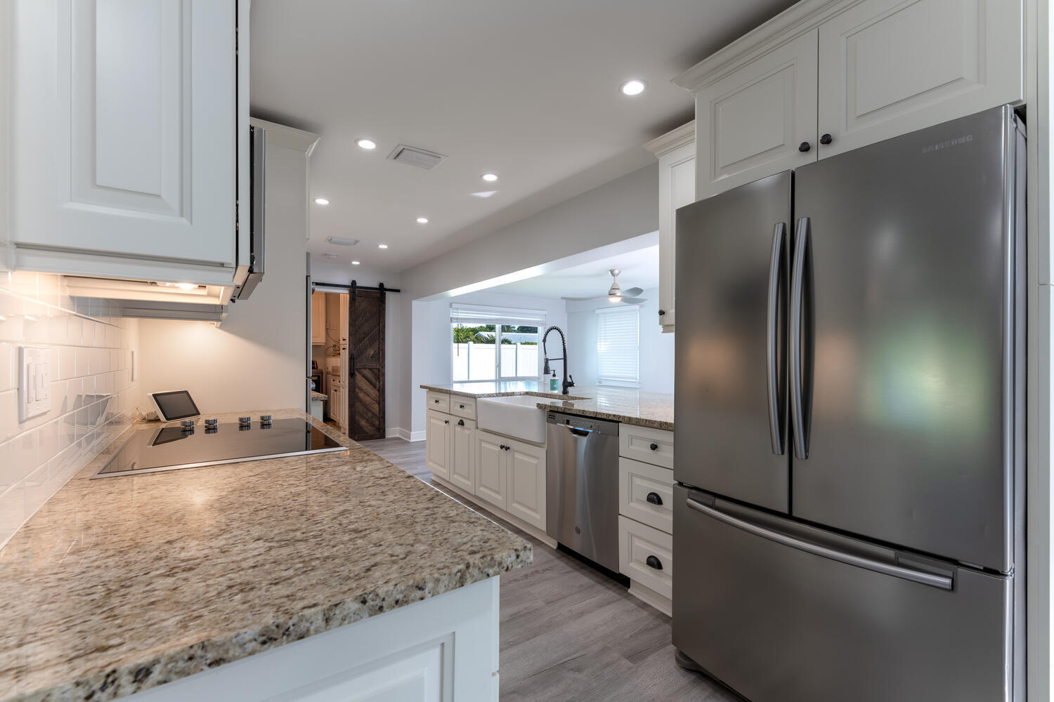 3376 Northwest 26th Court Boca Raton, FL 33434 - Photo 14 of 30 3376 NW 26th Ct Boca Raton FL-large-025-