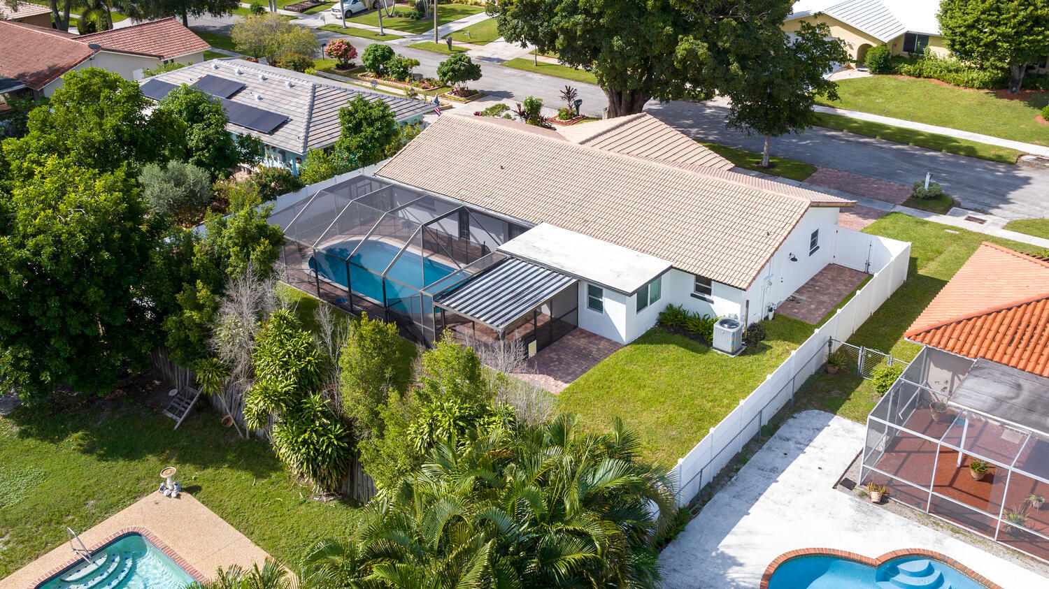 3376 Northwest 26th Court Boca Raton, FL 33434 - Photo 25 of 30 3376 NW 26th Ct Boca Raton FL-large-005-