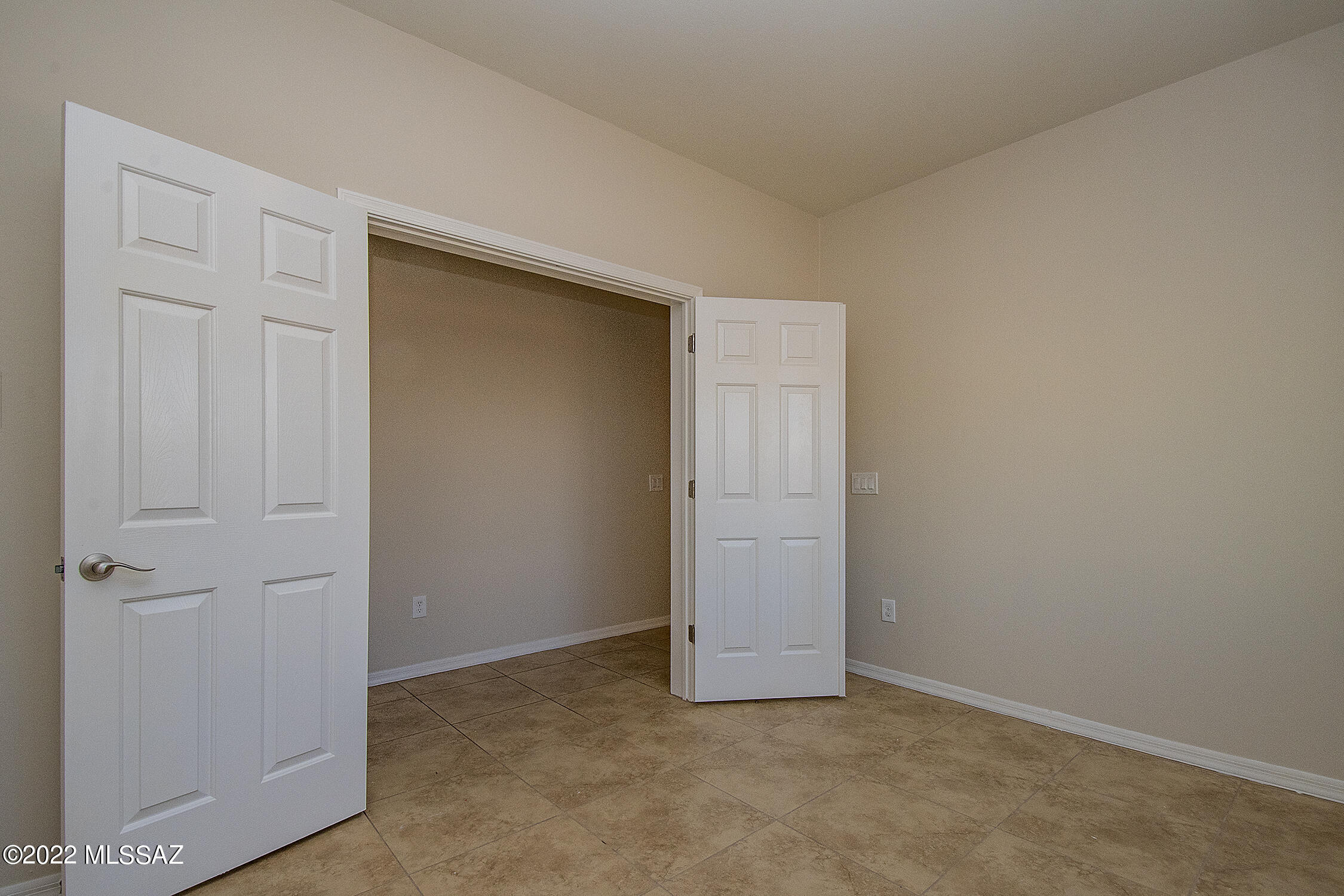 39081 South Running Roses Lane Tucson, AZ 85739 - Photo 20 of 43