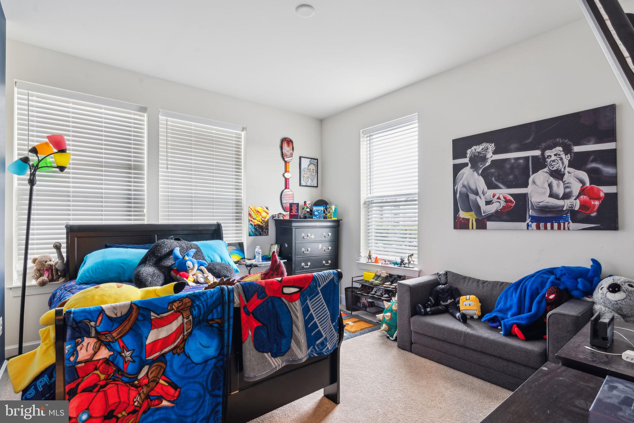 7635 Stemhart Lane Hanover, MD 21076 - Photo 26 of 28 a living room with furniture and a couch
