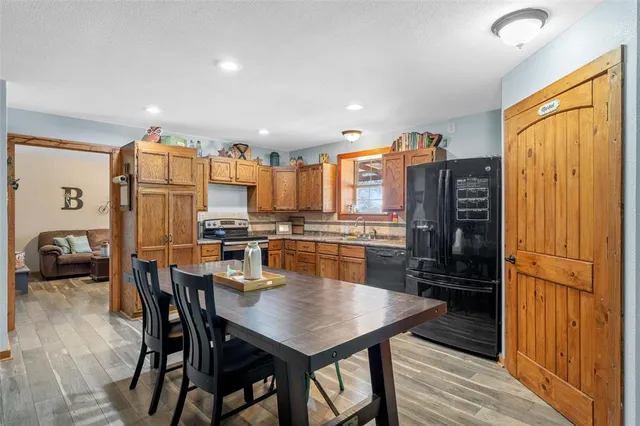 $775,000 | 311 Cedar Ridge Drive, China Spring, TX 76633