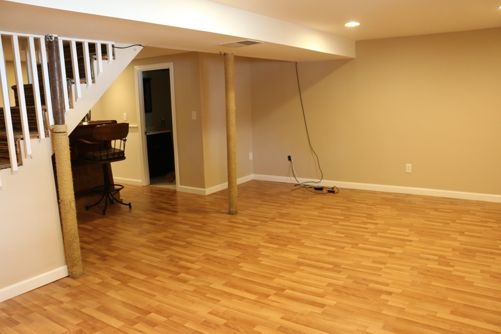 718 Rathbun Street Blackstone, MA 01504 - Photo 8 of 17 Gallery Image 8