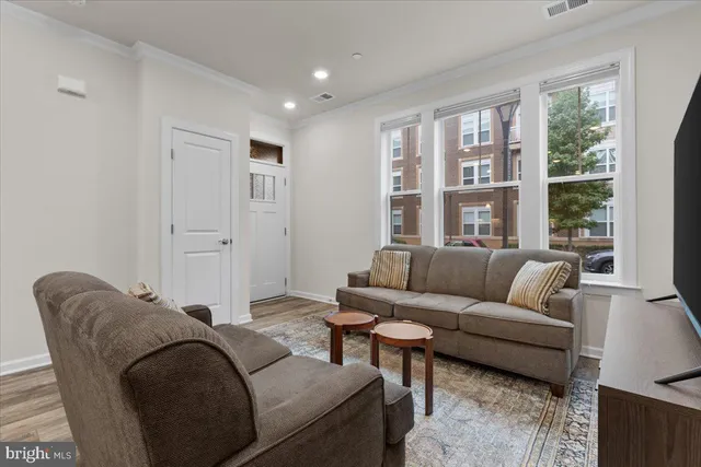 $515,000 | 20692 Wood Quay Drive, Sterling, VA 20166