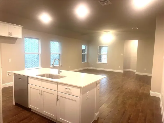 $2,950 | 2323 Lannister Street, Mansfield, TX 76063