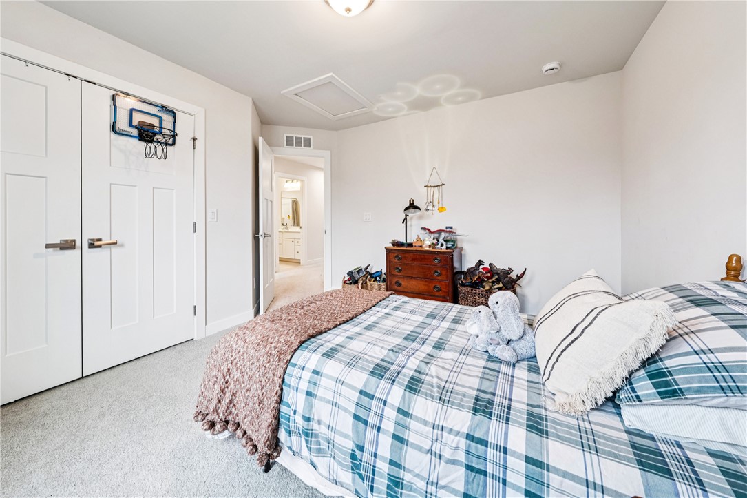 34 Robert Michaels Run Penfield, NY 14526 - Photo 15 of 41