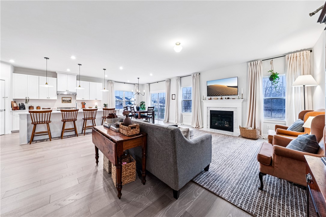 34 Robert Michaels Run Penfield, NY 14526 - Photo 6 of 41