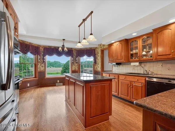 $620,000 | 3077 New Williamsburg Drive, Guilderland, NY 12303