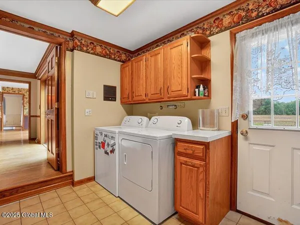 $620,000 | 3077 New Williamsburg Drive, Guilderland, NY 12303