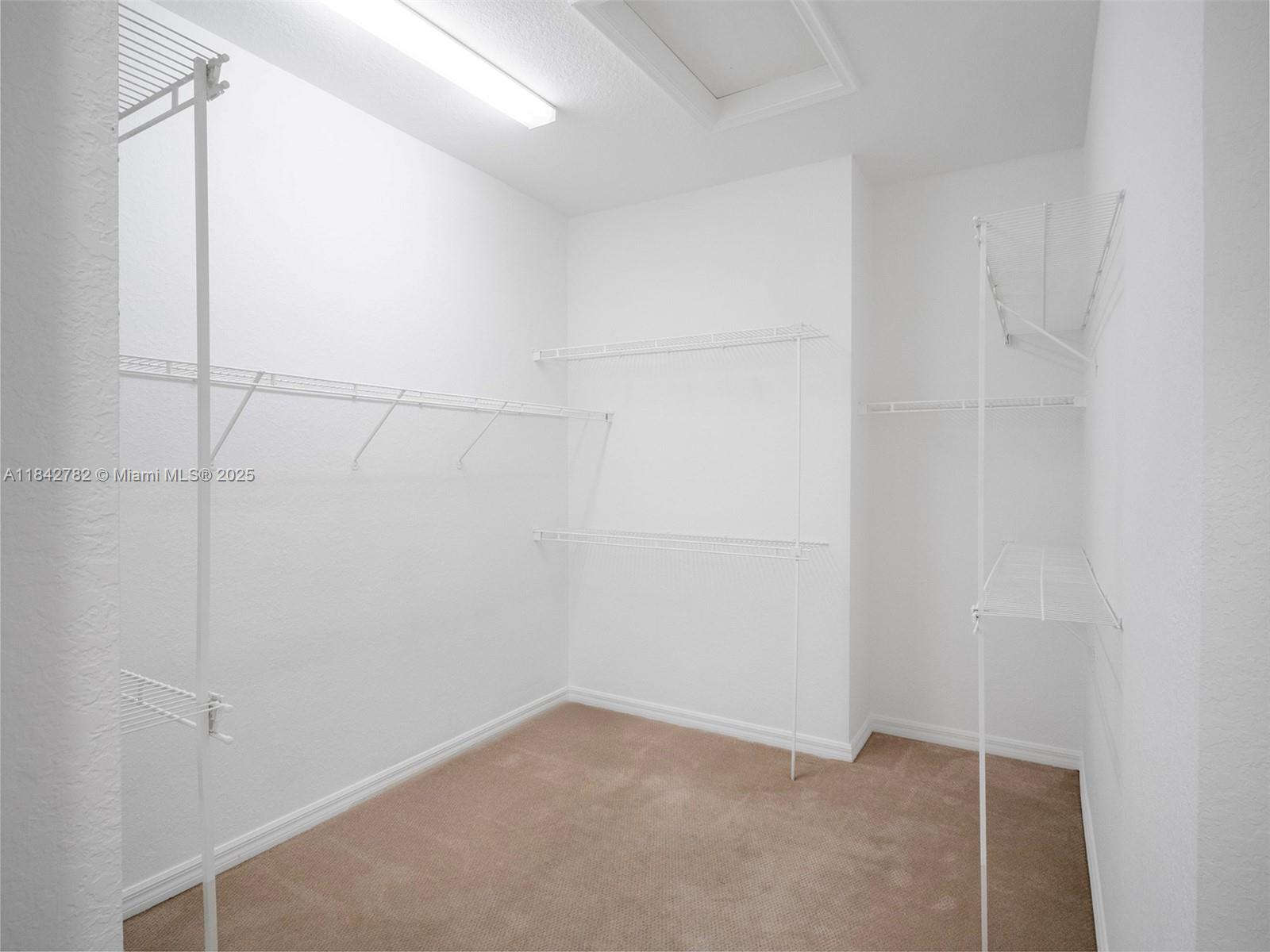 43 Lancaster Road Boynton Beach, FL 33426 - Photo 17 of 29 a view of small space