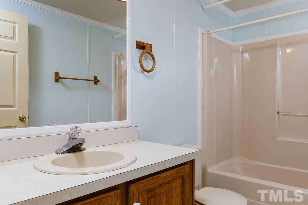 5718 Thom Road Mebane, NC 27302 - Photo 7 of 23 Gallery Image 7