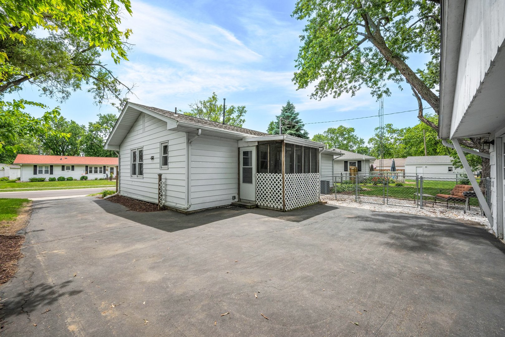 113 Conley Circle Bloomington, IL 61701 - Photo 19 of 22