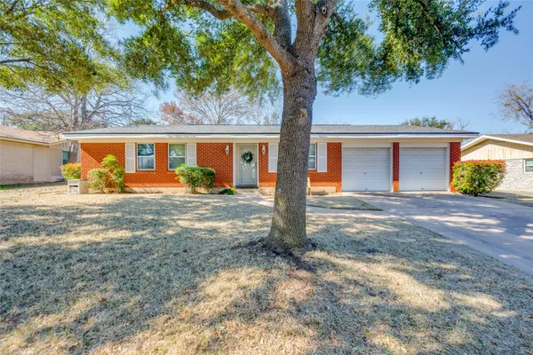 $2,250 | 11512 Oak Trail, Austin, TX 78753