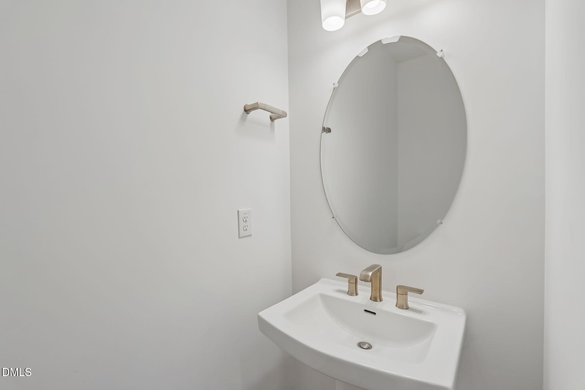 717 Bolera Road Knightdale, NC 27545 - Photo 27 of 62 15-web-or-mls-717 Bolera Rd-S1308-015