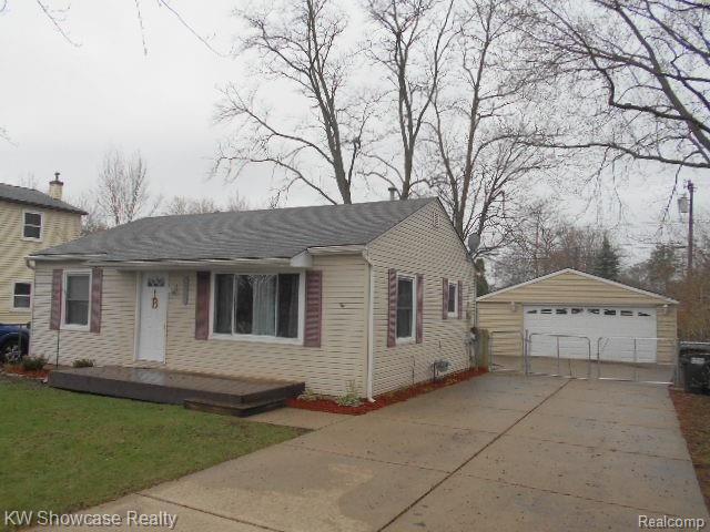 2626 Hessel Avenue Rochester Hills, MI 48307 - Photo 1 of 14