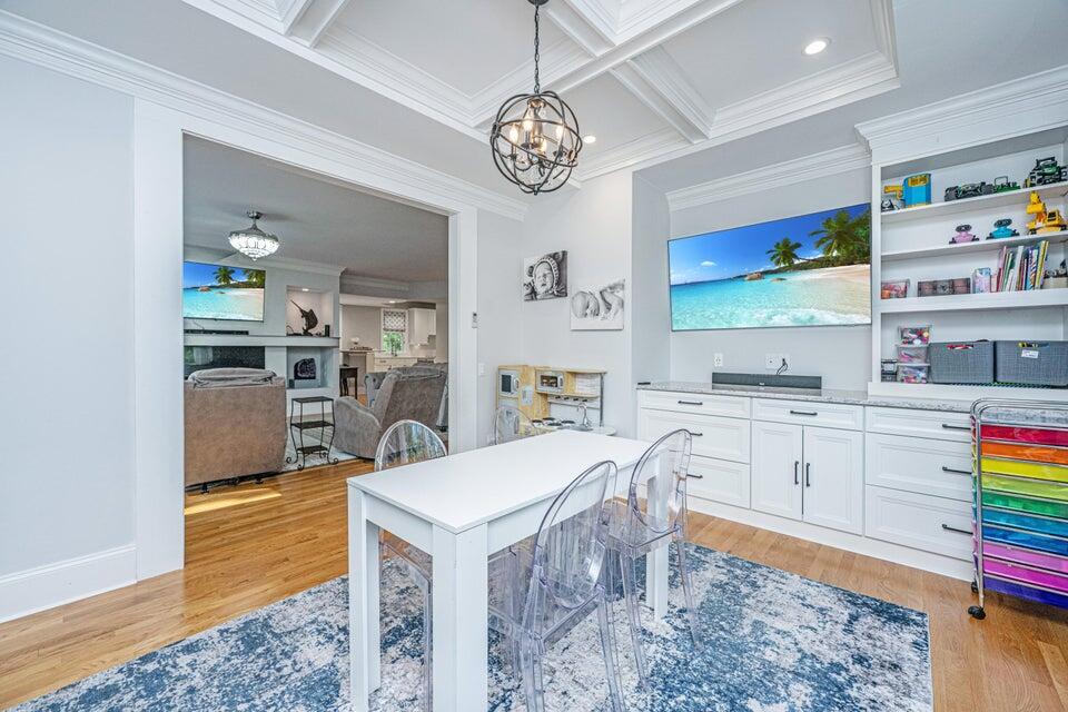 3738 Station Point Court Mount Pleasant, SC 29466 - Photo 9 of 83 20250506012719385439000000-o