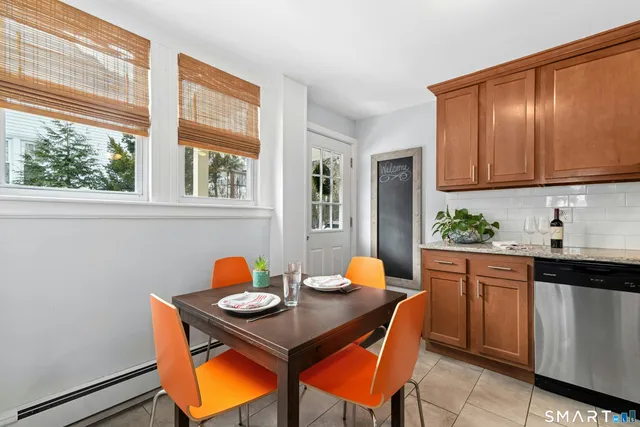 $299,900 | 38 Newton Terrace, Waterbury, CT 06708