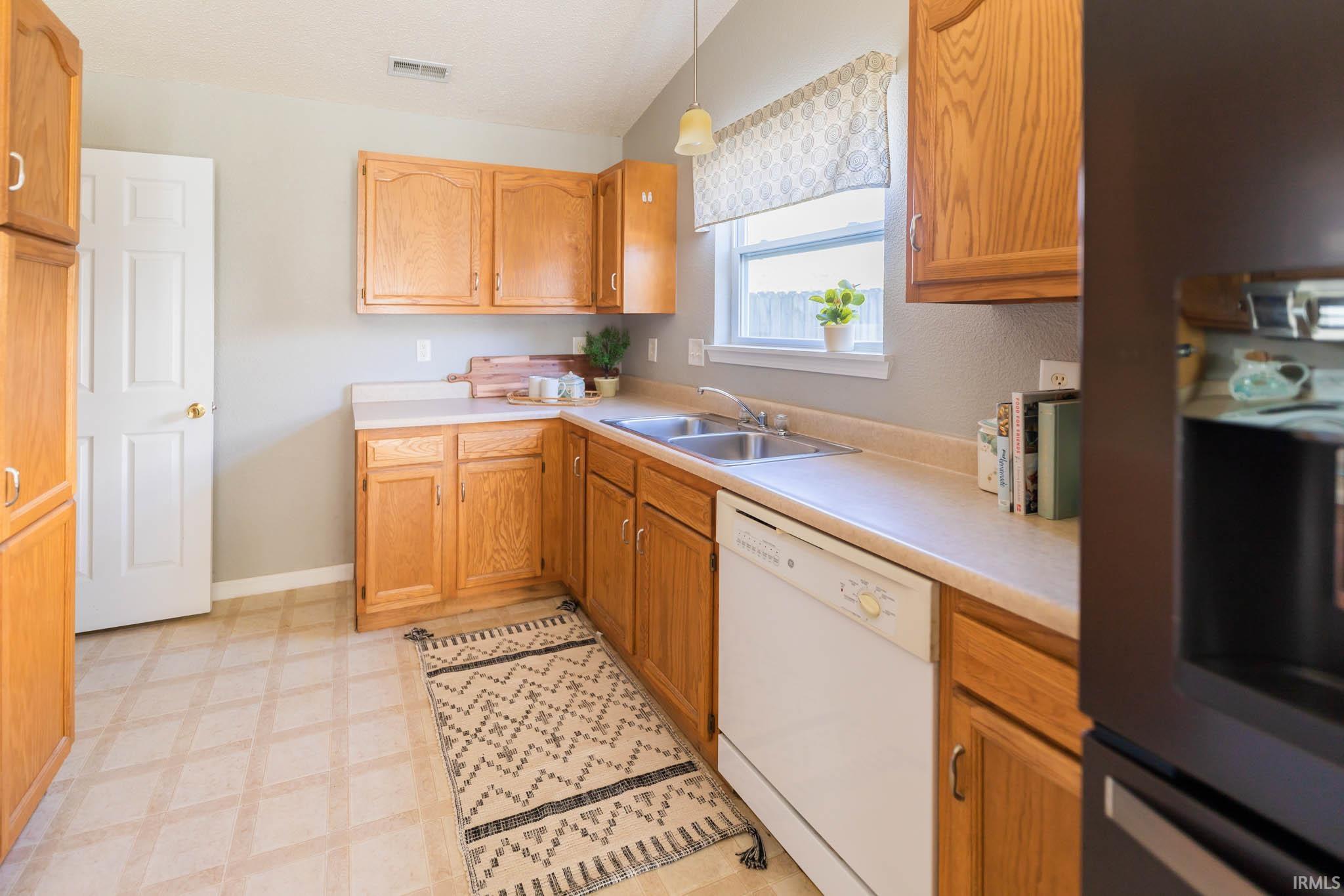 5683 West Bedrock Road Bloomington, IN 47403 - Photo 12 of 36 Gallery Image 12
