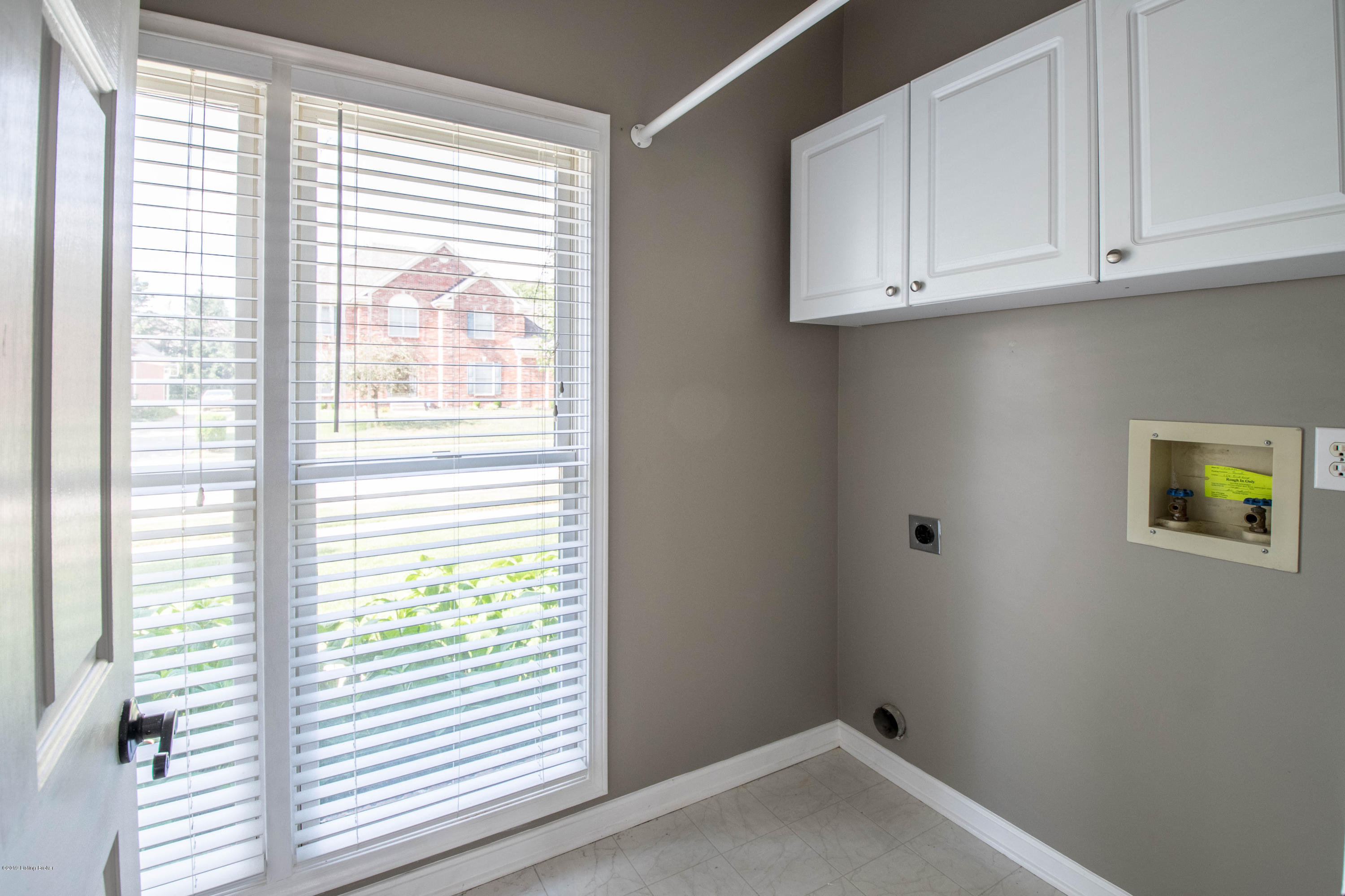 14022 Spring Mill Road Louisville, KY 40245 - Photo 13 of 40 Laundry
