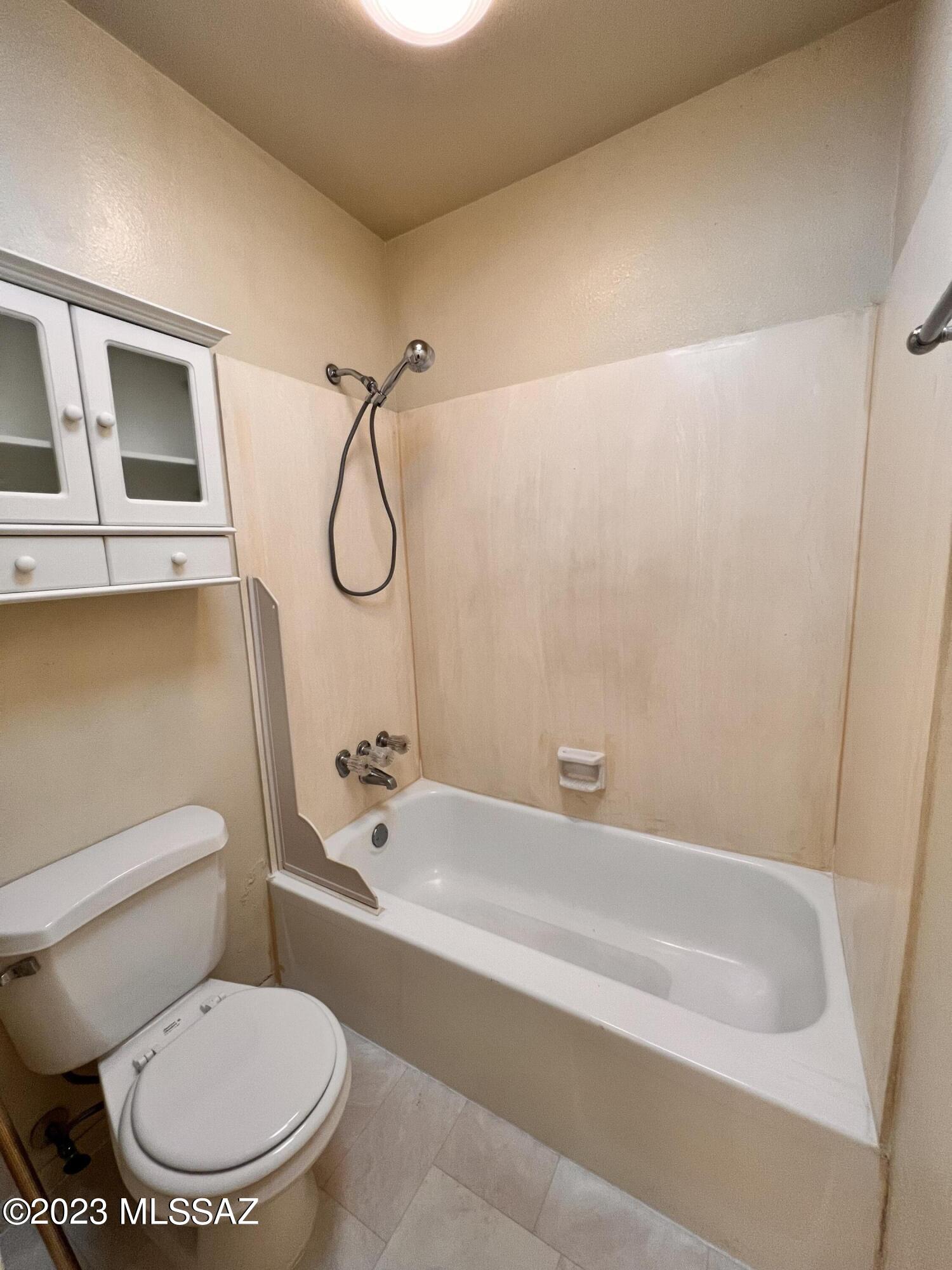 1335 East Fort Lowell Road, Unit B Tucson, AZ 85719 - Photo 11 of 14