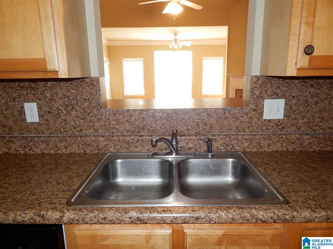 633 Barkley Circle Alabaster, AL 35007 - Photo 11 of 49