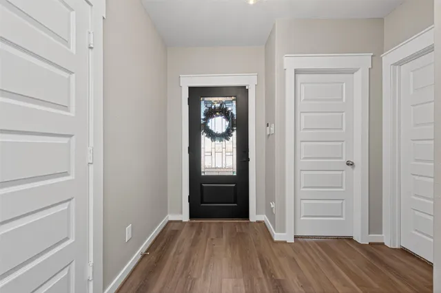 $2,400 | 30301 Kingston Heath Drive, Cleveland, TX 77327