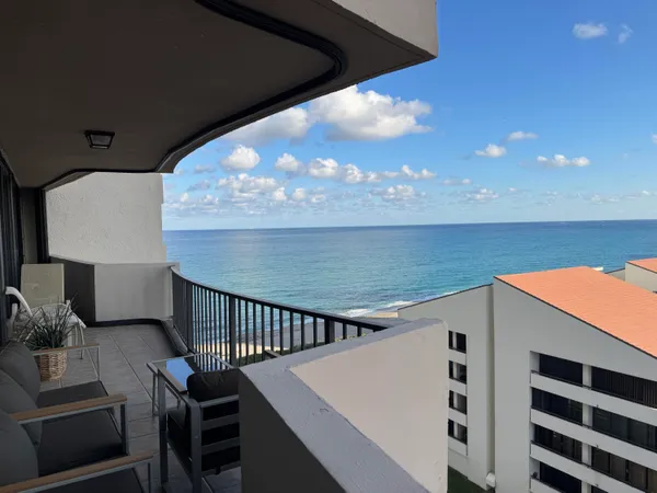 $4,250 | 4200 North Ocean Drive, Unit 1904, Singer Island, FL 33404