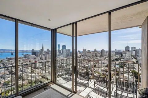 $3,200,000 | 999 Green Street, Unit 2404, San Francisco, CA 94133