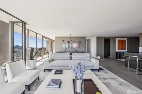 $3,200,000 | 999 Green Street, Unit 2404, San Francisco, CA 94133