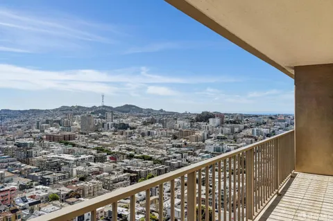 $3,200,000 | 999 Green Street, Unit 2404, San Francisco, CA 94133