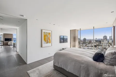 $3,200,000 | 999 Green Street, Unit 2404, San Francisco, CA 94133