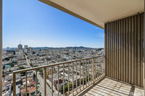 $3,200,000 | 999 Green Street, Unit 2404, San Francisco, CA 94133