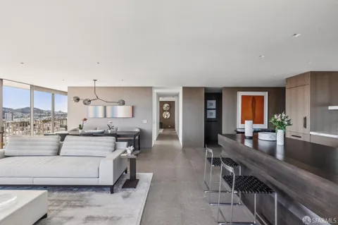 $3,200,000 | 999 Green Street, Unit 2404, San Francisco, CA 94133