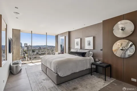 $3,200,000 | 999 Green Street, Unit 2404, San Francisco, CA 94133