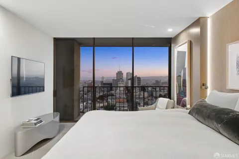 $3,200,000 | 999 Green Street, Unit 2404, San Francisco, CA 94133